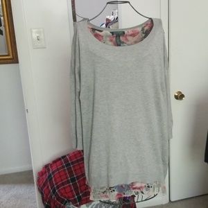 1X Lauren Floral Heather Gray Sweater